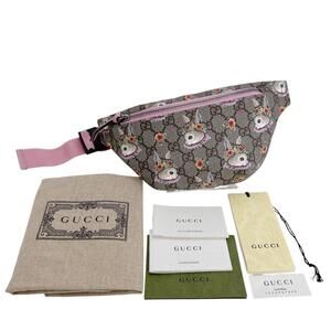 GUCCI Cream Fanny Pack